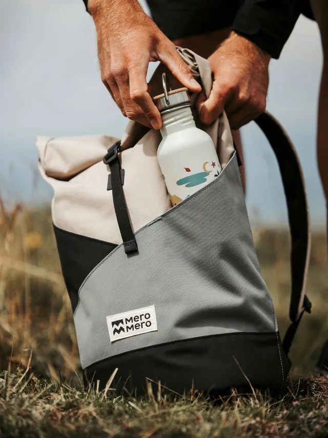 meromero-wanaka-pocket-rucksack-sand-10-15l-laptop image 1