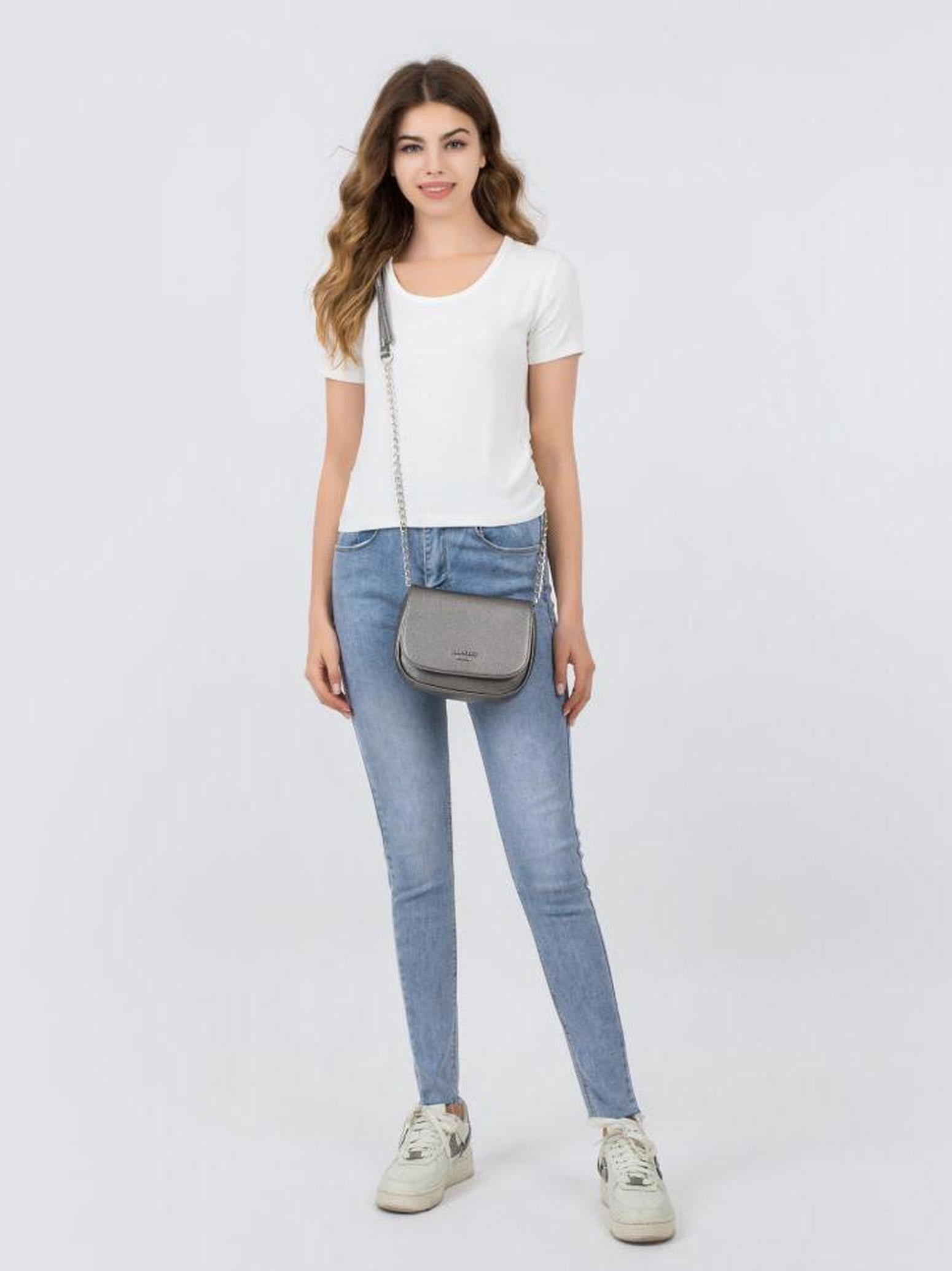 princely-london-betty-satteltasche-dunkelsilber-mit-kette image 6