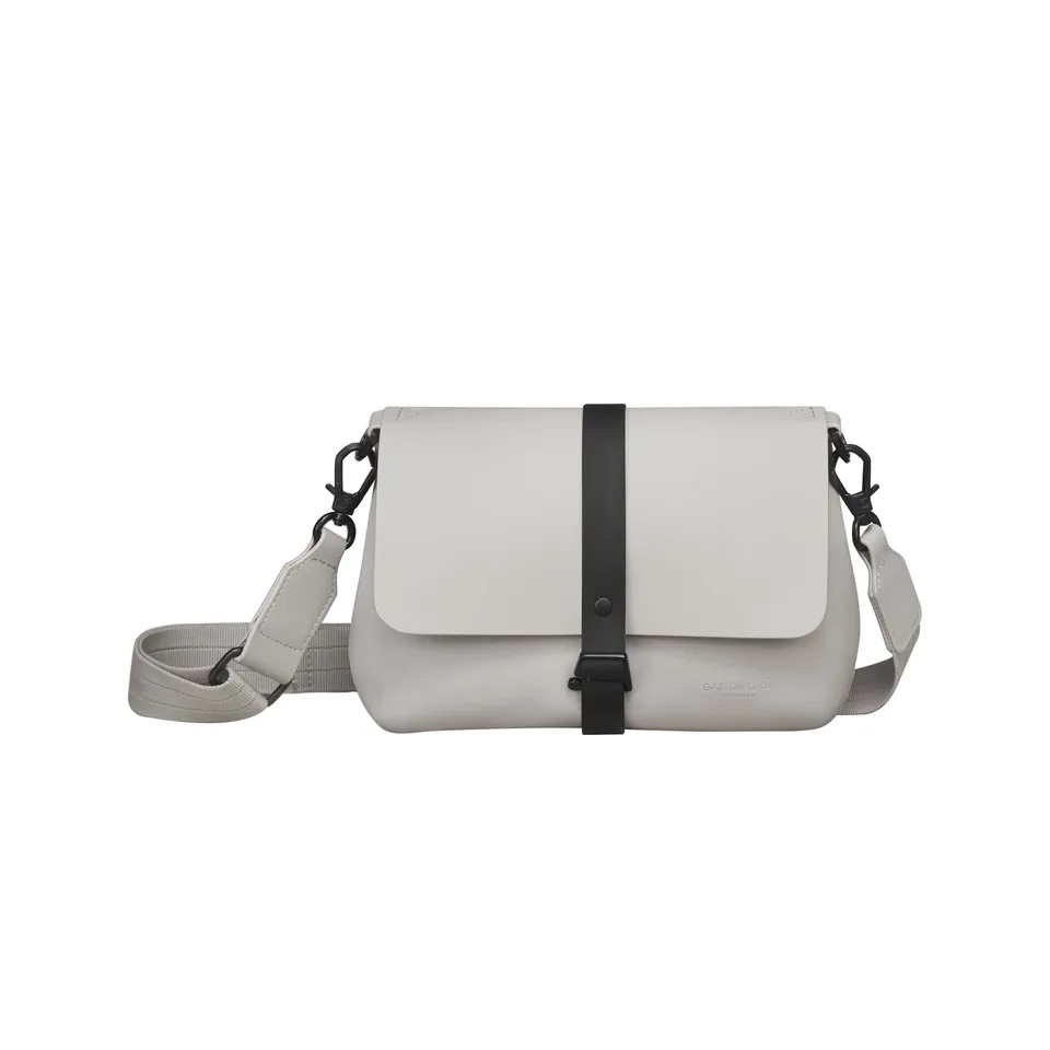 gaston-luga-spl-sh-umh-ngetasche-wasserdicht-taupe-crossbody image 1