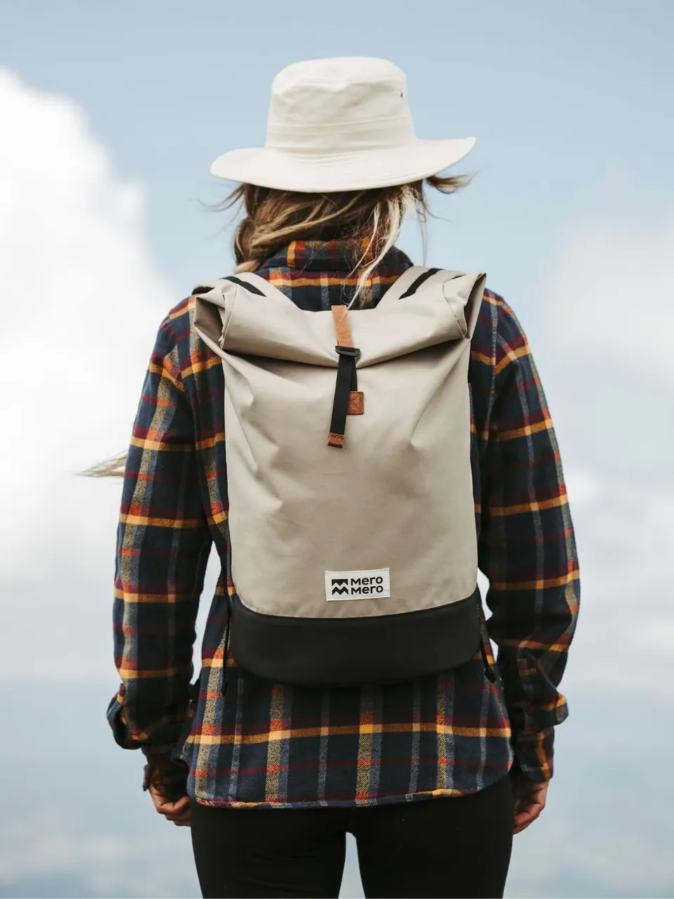 meromero-wanaka-rolltop-rucksack-10-15l-laptopfach image 1