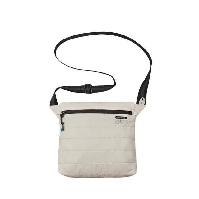 gaston-luga-lightweight-day-bag-bauchtasche-schwarz-recycelt image 1