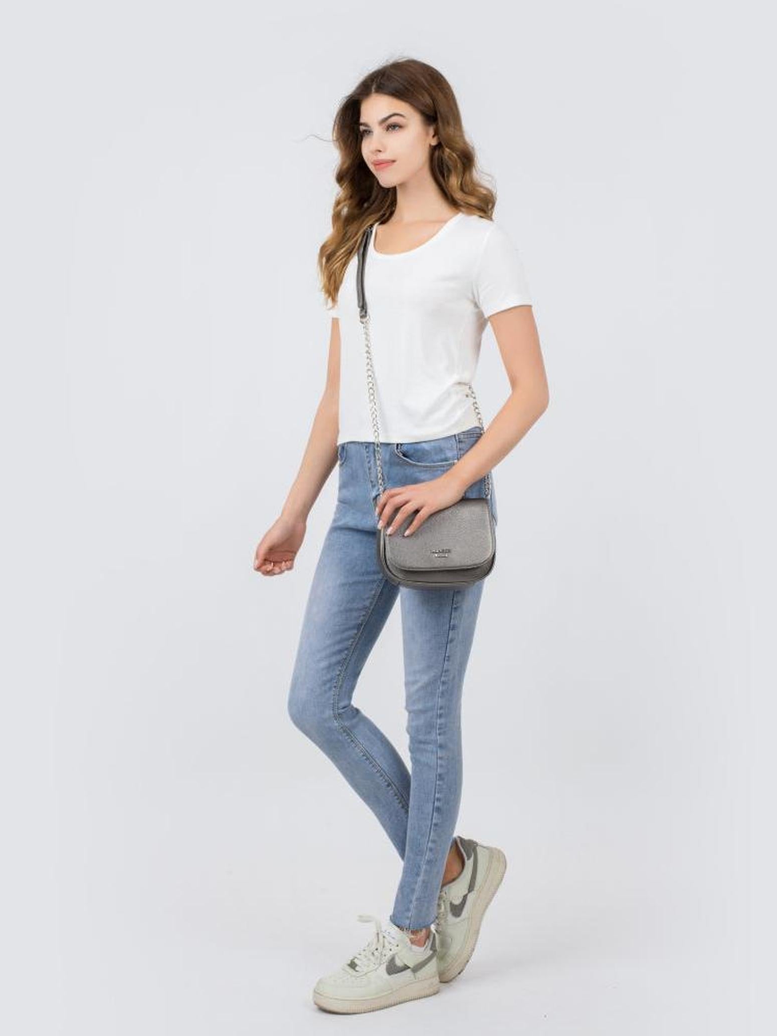 princely-london-betty-satteltasche-dunkelsilber-mit-kette image 7